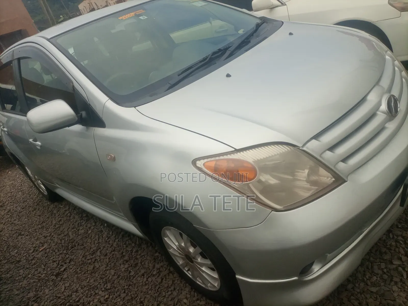 Toyota IST 2004 Silver