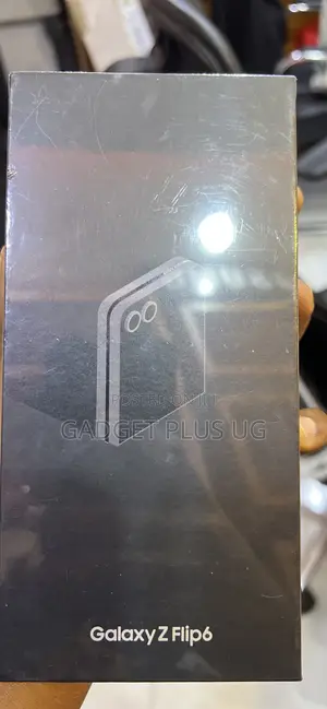 New Samsung Galaxy Z Flip6 256 GB Silver