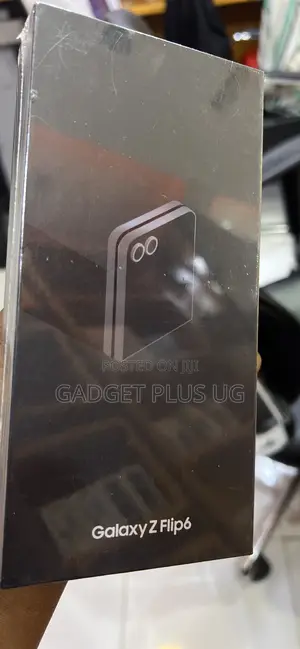 New Samsung Galaxy Z Flip6 256 GB Silver
