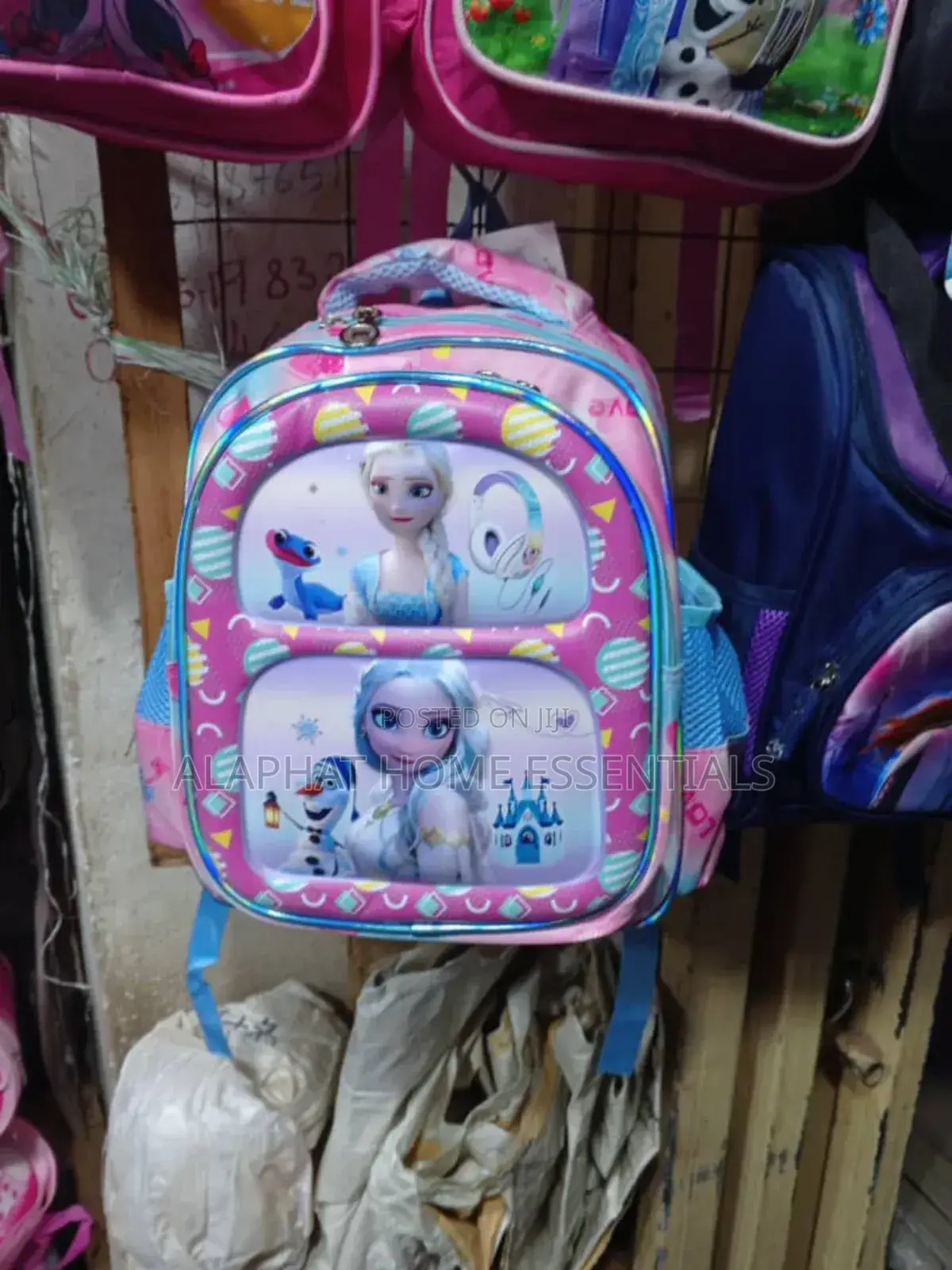 Queen Character Kids Bag