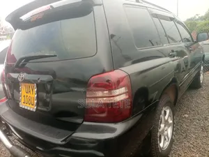 Toyota Kluger 2004 Black