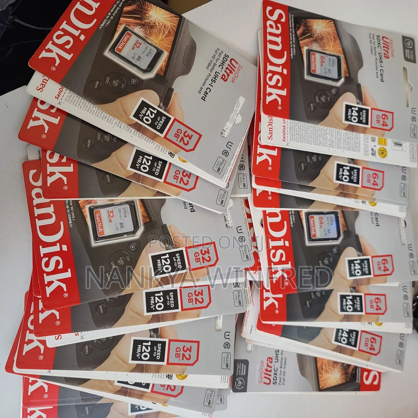 SANDDISK Cards