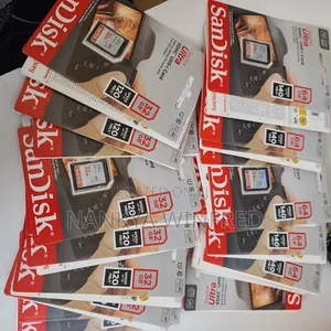 SANDDISK Cards