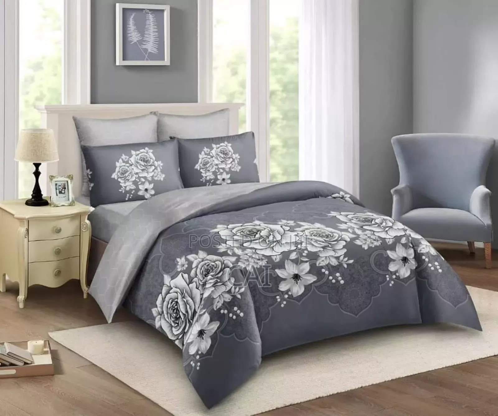 Normous 6by6 Duvet Set