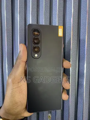Photo - Samsung Galaxy Z Fold4 256 GB Black