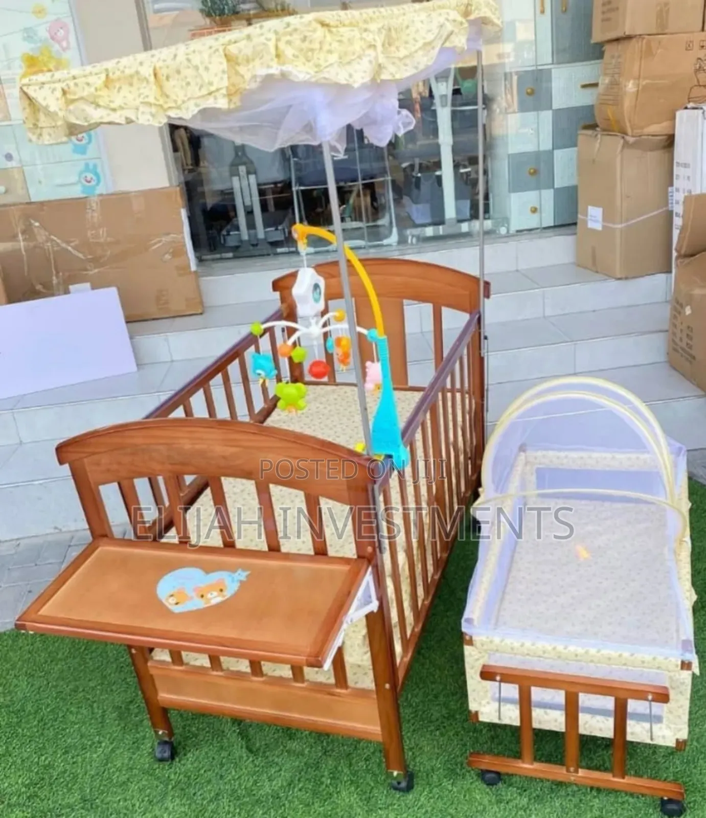 Stylish Wooden Baby Cradle Bed With Wheels