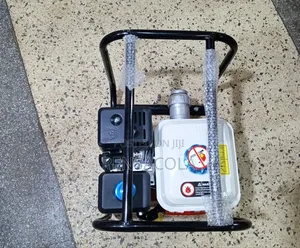 Honda Concrete Vibrator and 38mm Poker