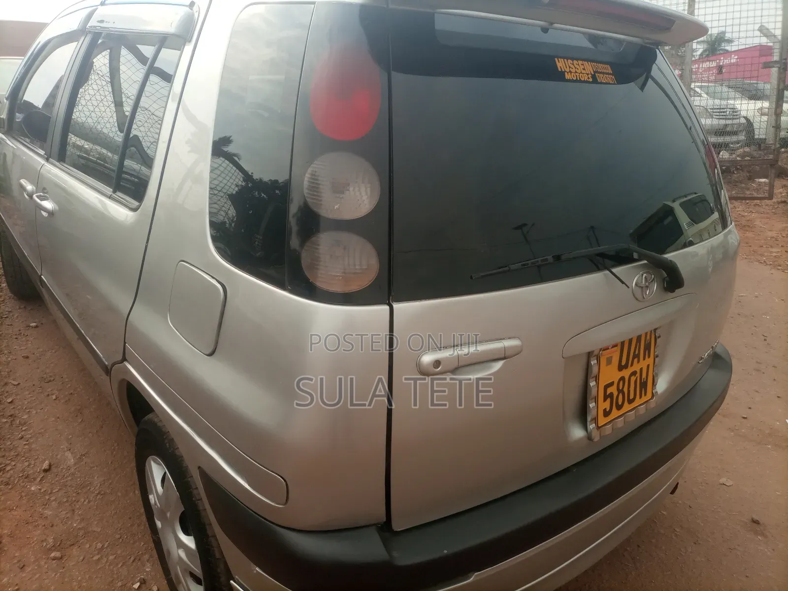 Toyota Raum 1.5 AWD 1999 Silver