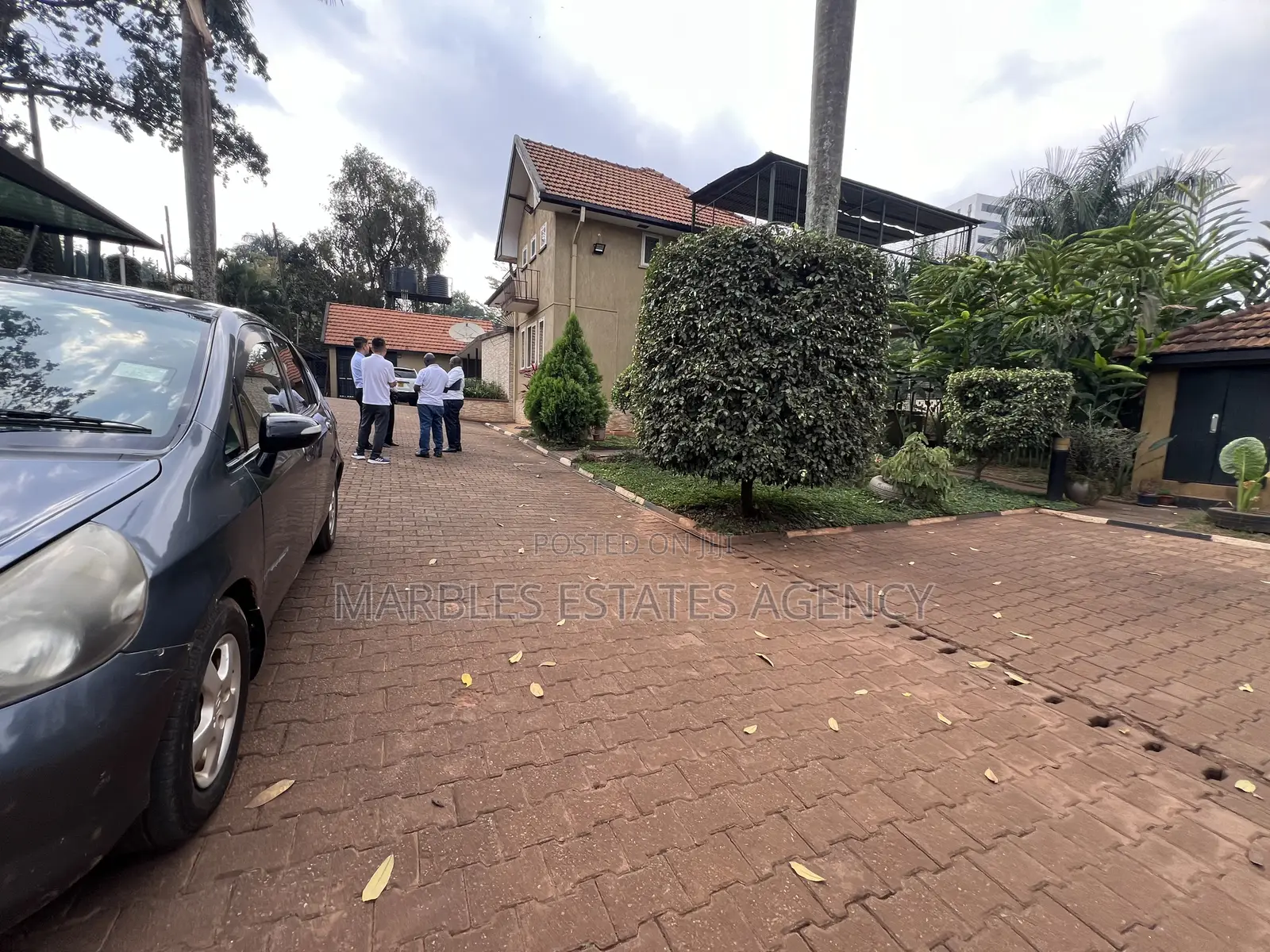 Land for Sale in Kololo 70 Decimals