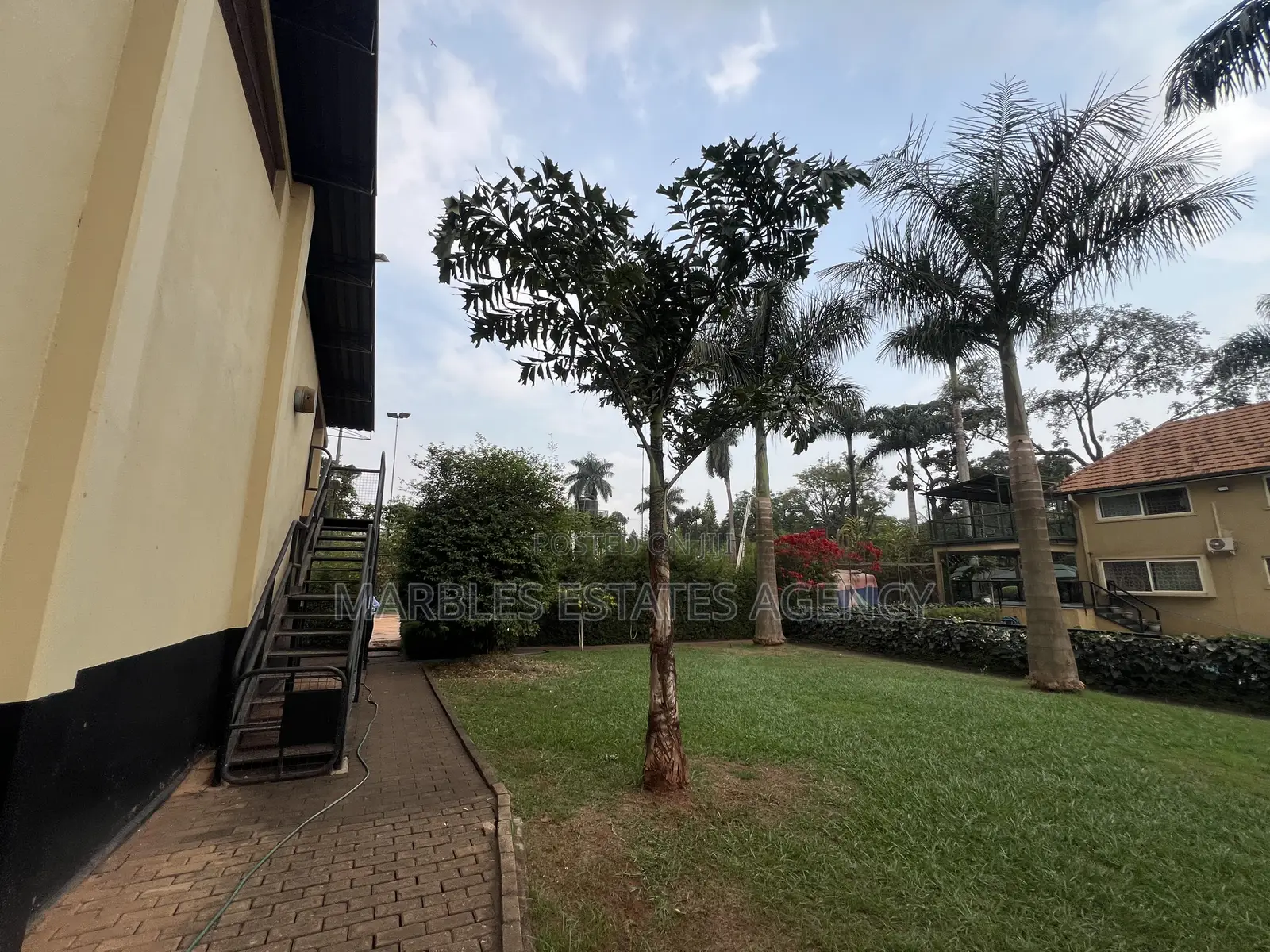Land for Sale in Kololo 70 Decimals