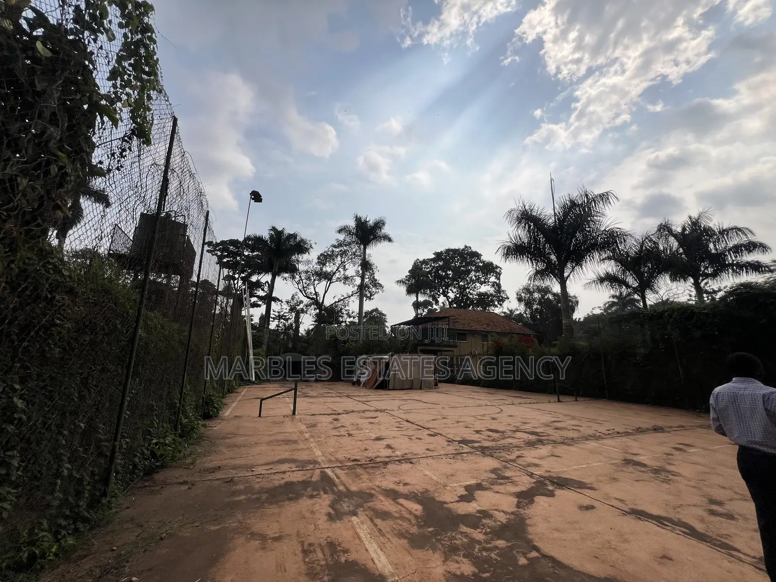 Land for Sale in Kololo 70 Decimals
