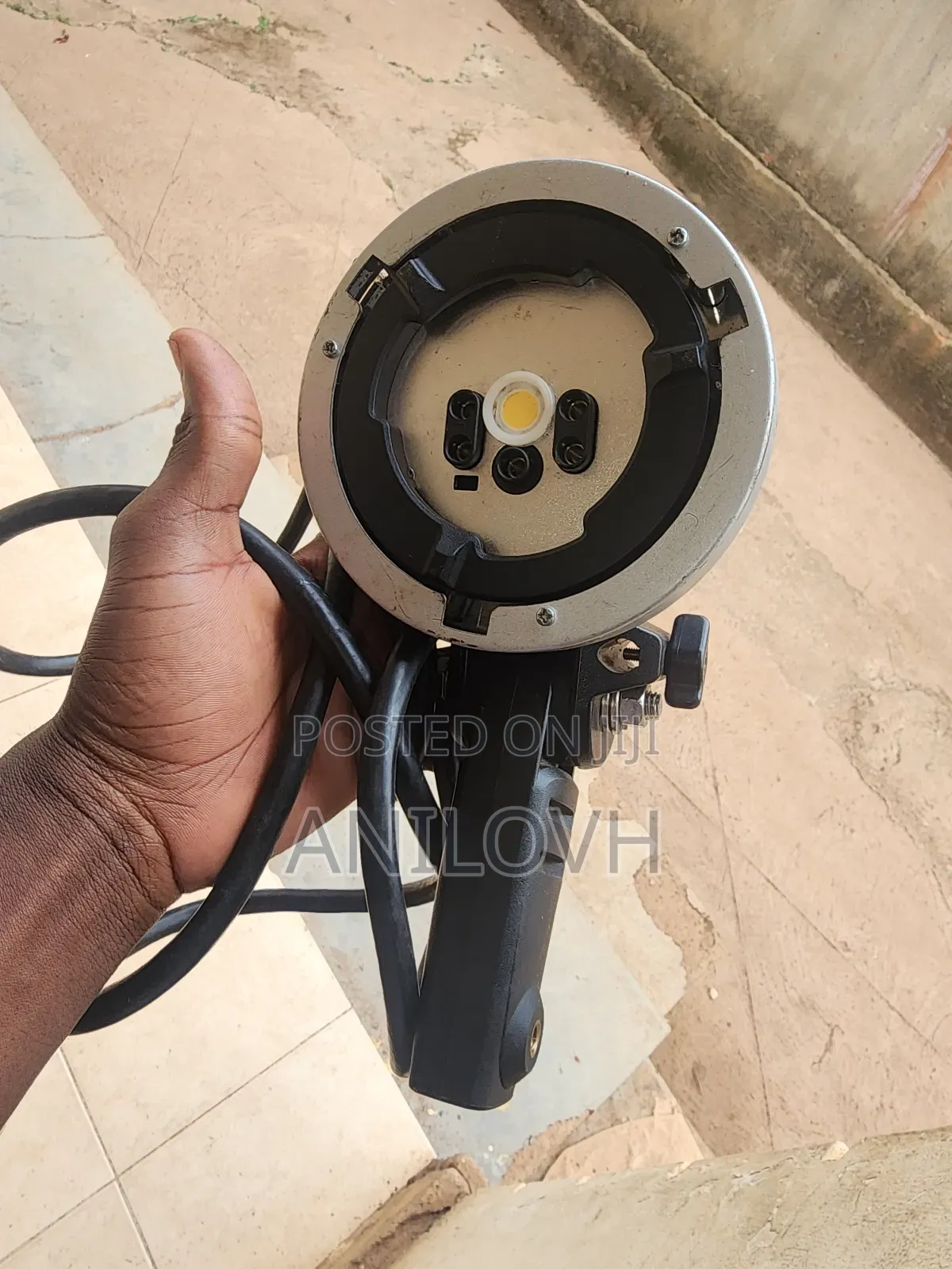 Godox H600b Bowens Strobe Adapter