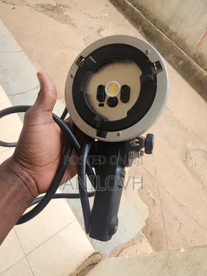 Godox H600b Bowens Strobe Adapter