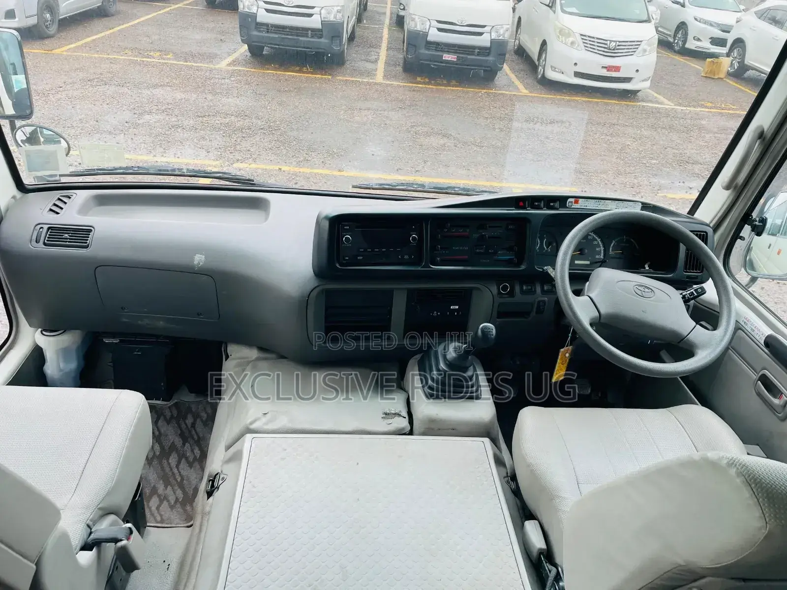 Toyota Coaster 2011 White