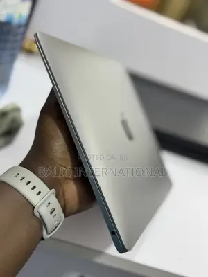 Laptop Apple MacBook Air 2020 8GB Apple M1 SSD 256GB