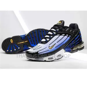 Super Fashion Means Nike Shoes