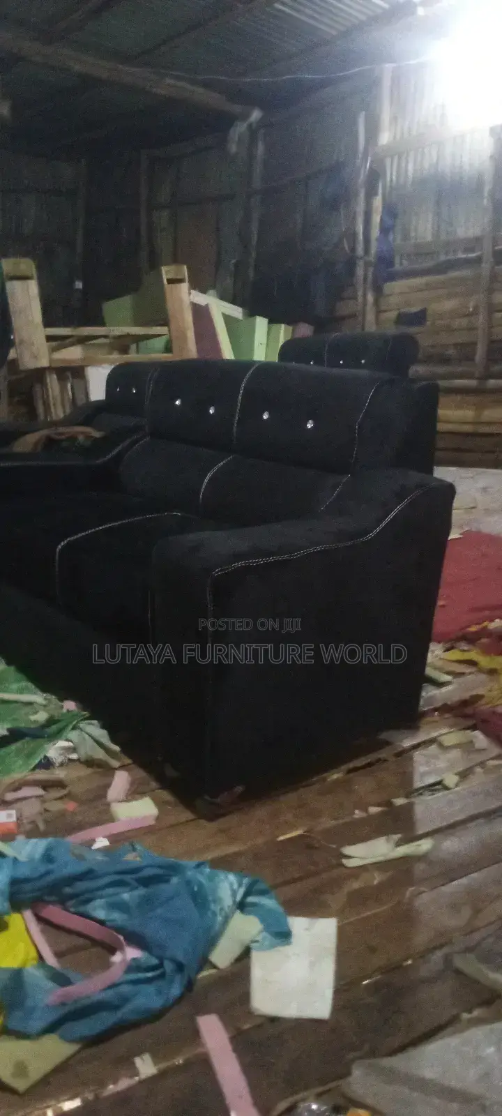 Five Seaters for Sale in Good Materials and Price