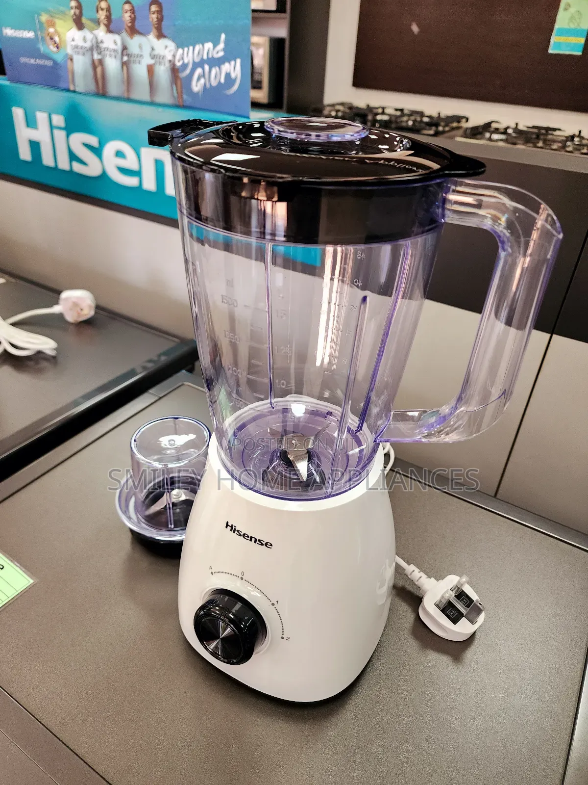 2in1 Hisense Home Blender at a Discounted Price