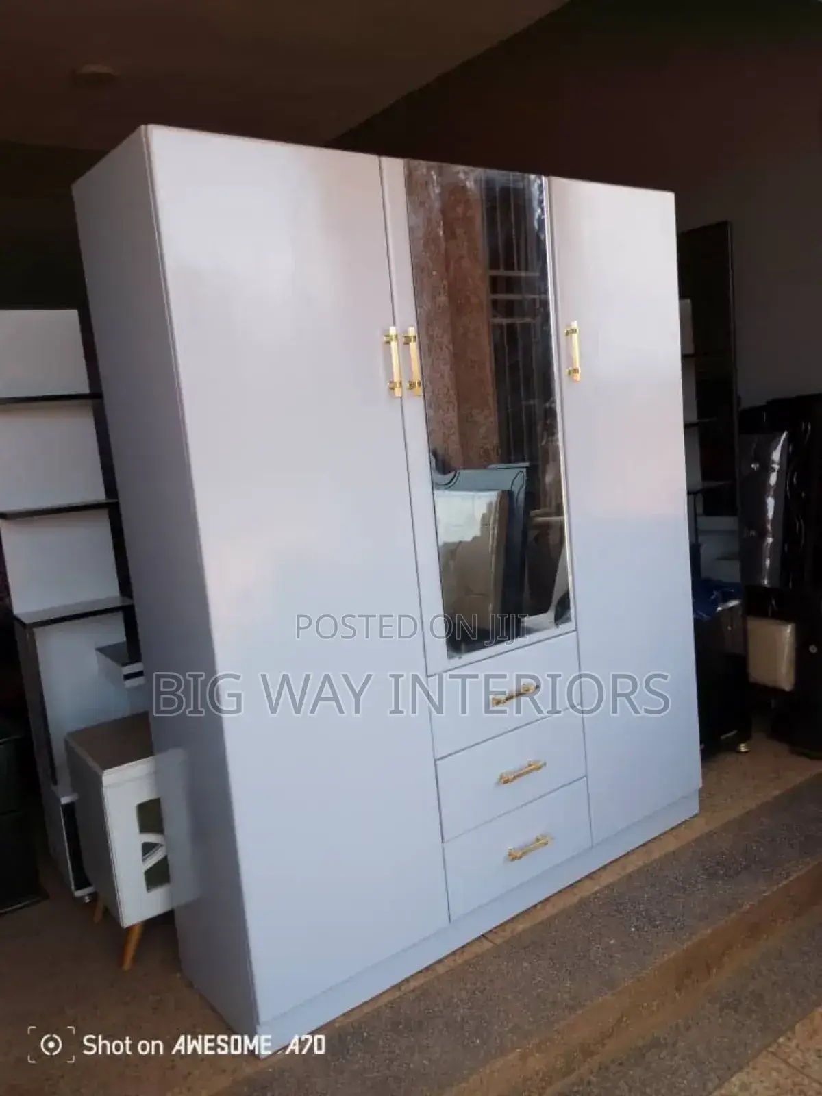 5x6ft Light Gray Wardrobe With 3drawers