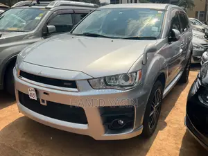 Mitsubishi Outlander 2012 Silver