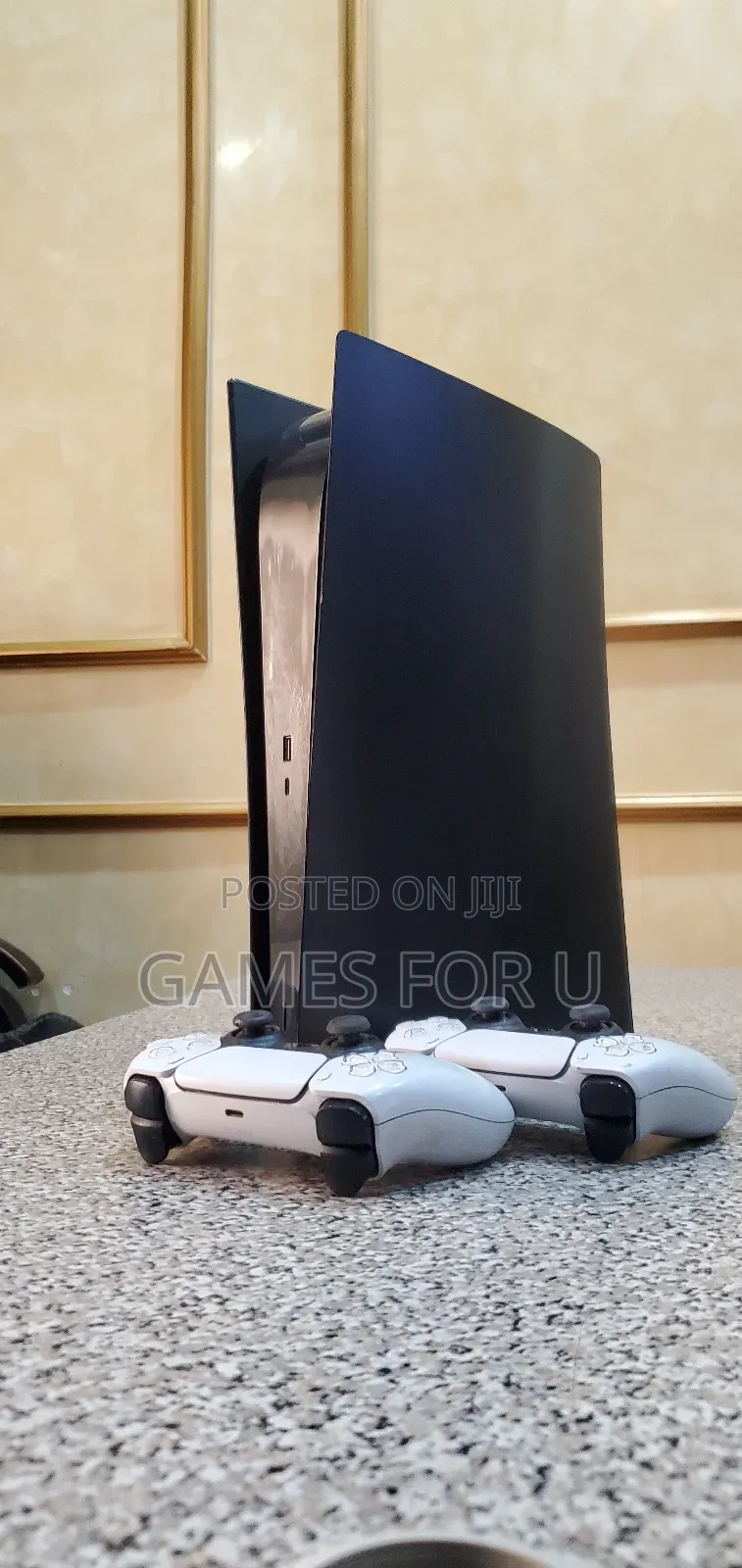 Black Ps5 Digital Edition With One Original Controller