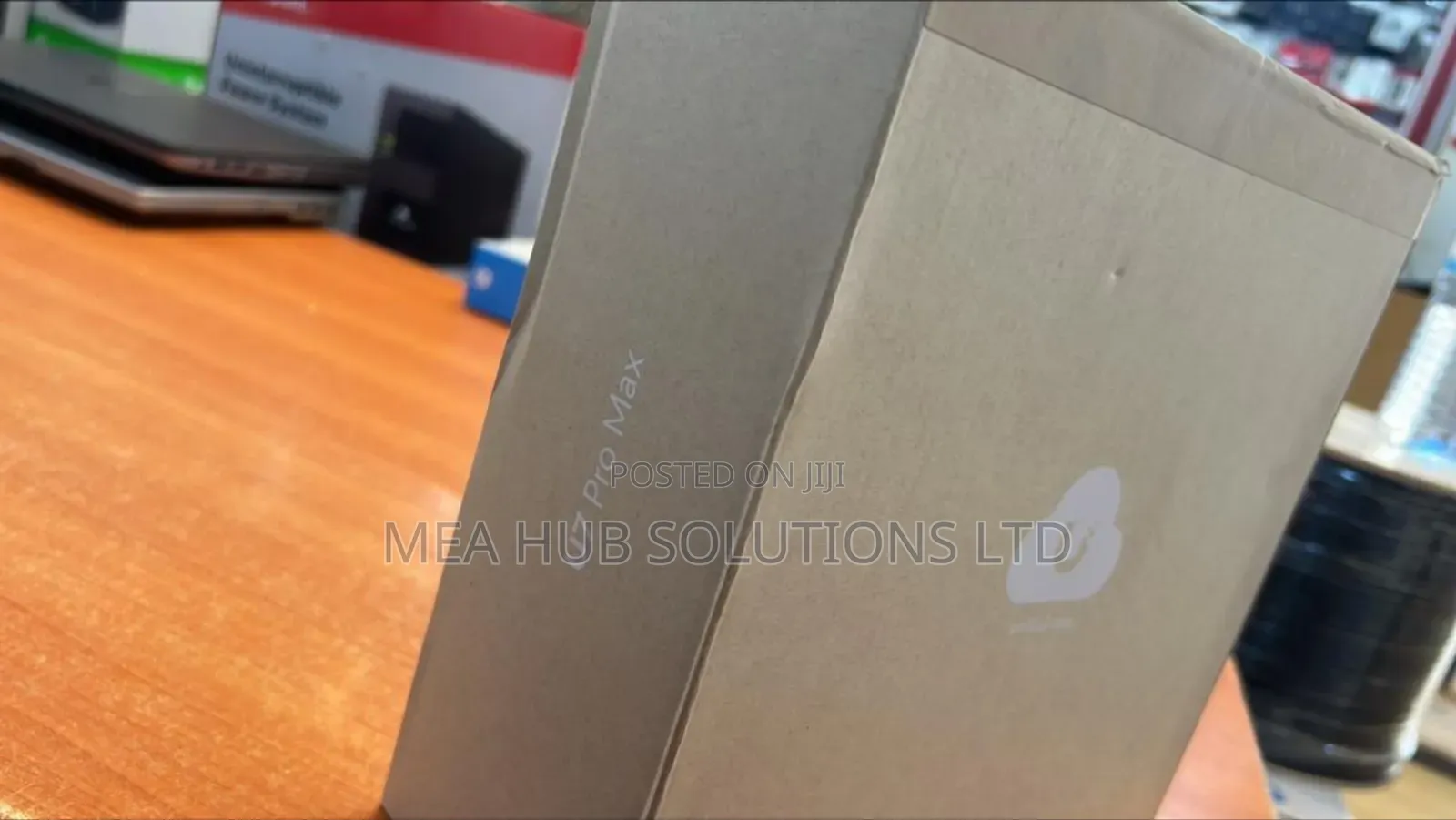 Ubiquiti U7-Pro-Max Indoor Ceiling Mount Access Point