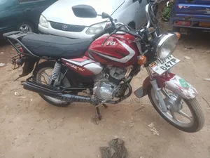 TVS HLX 125 2022 Red