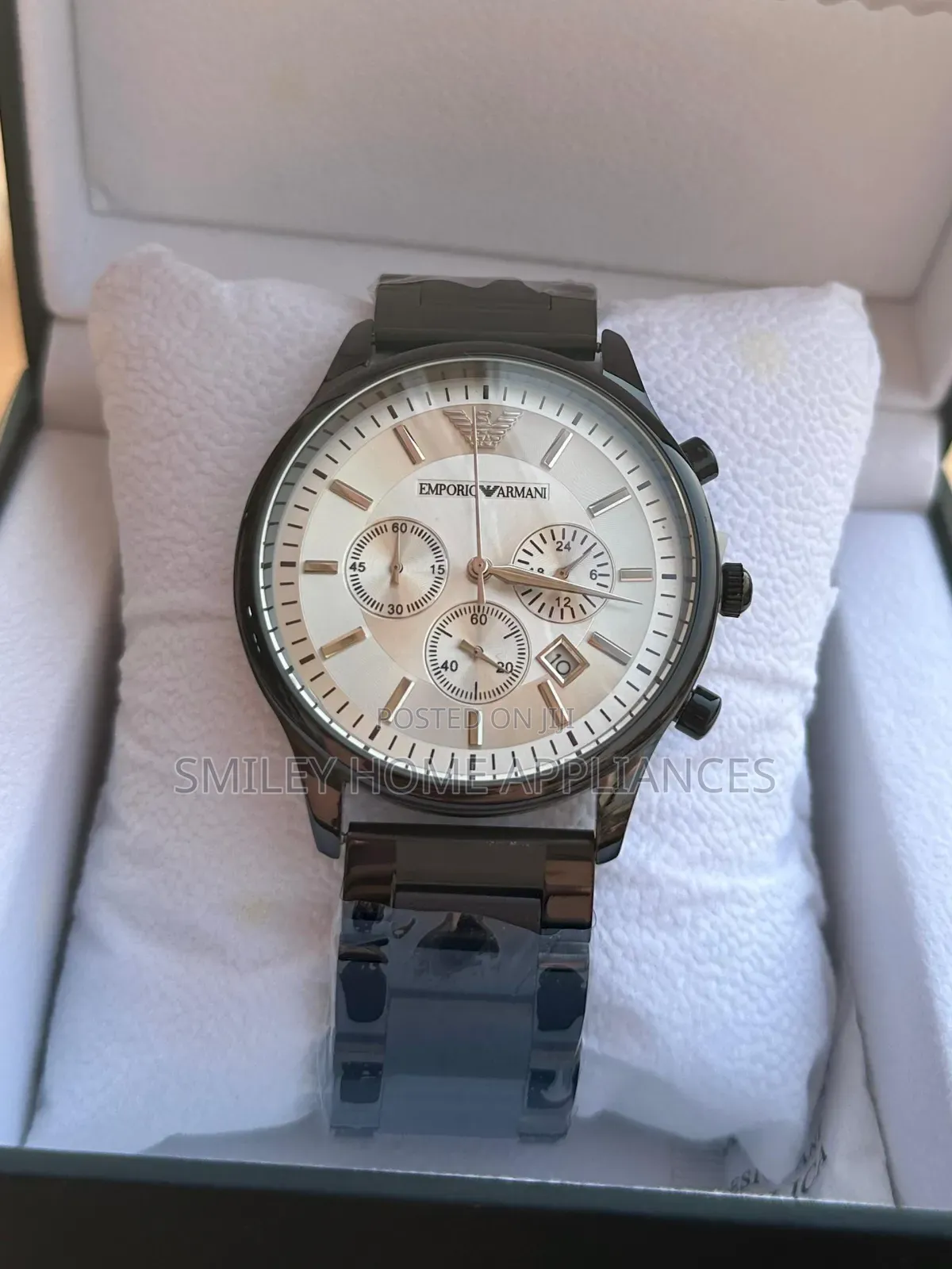 Emporio Armani Unisex Classy Wrist Watch Black Color
