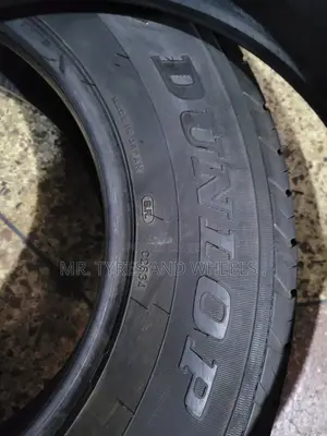 Dunlop 195 80 R15 Original Japan Used but Almost New Tires