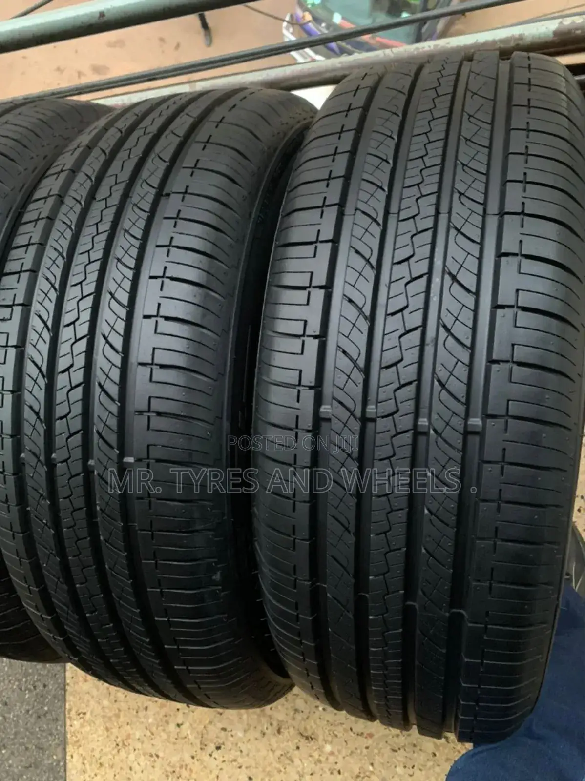 It's225 60 R17 Type Savero 1 of the Gd Brands in E World 