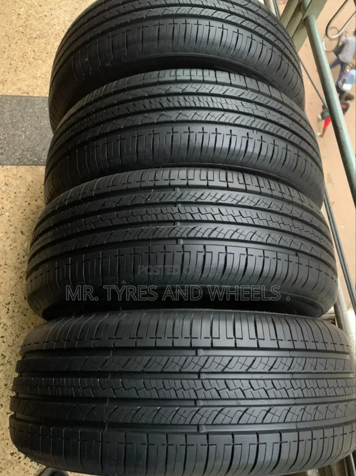 It's225 60 R17 Type Savero 1 of the Gd Brands in E World 