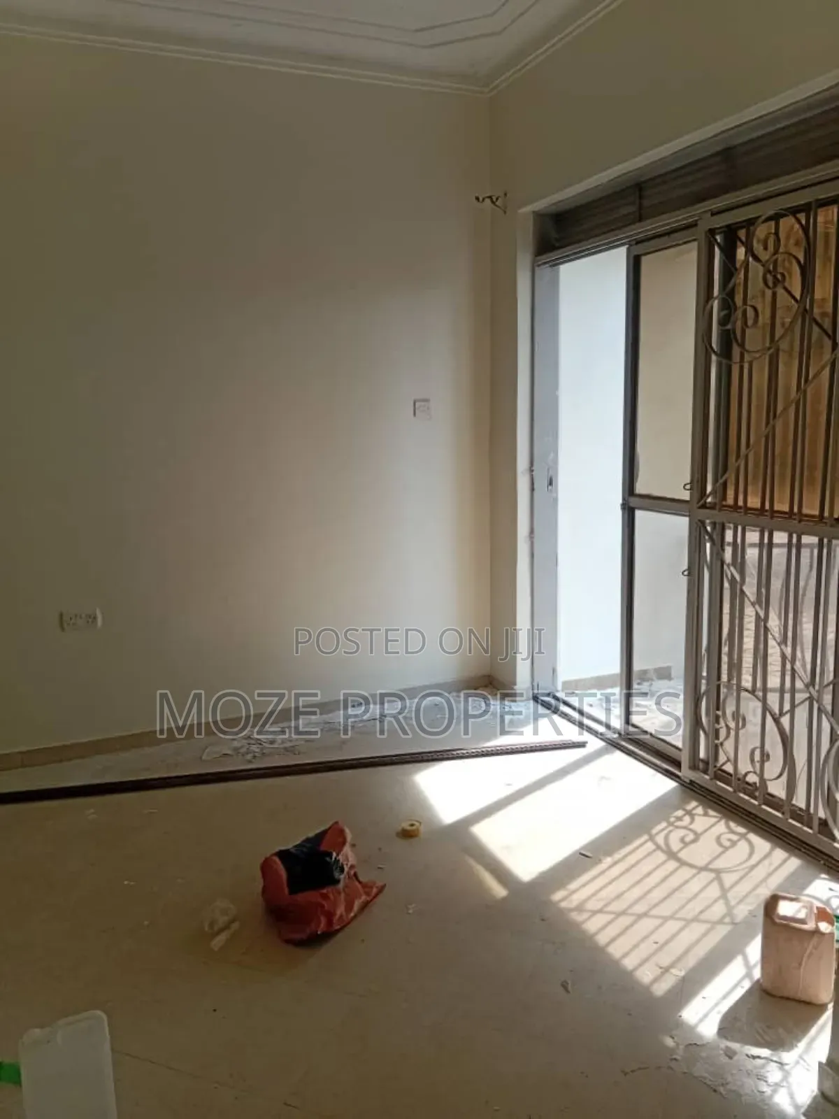 1bdrm Bungalow in Mutungo, Central Division for rent