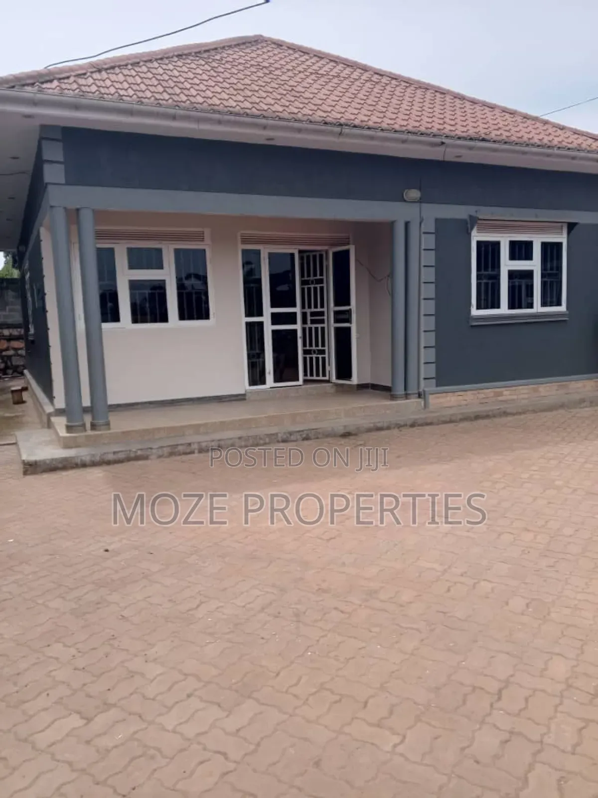 3bdrm Bungalow in Bweyogerere, Central Division for rent