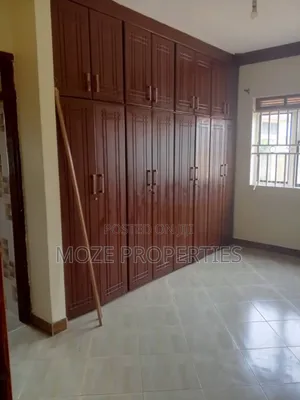 3bdrm Bungalow in Bweyogerere, Central Division for rent