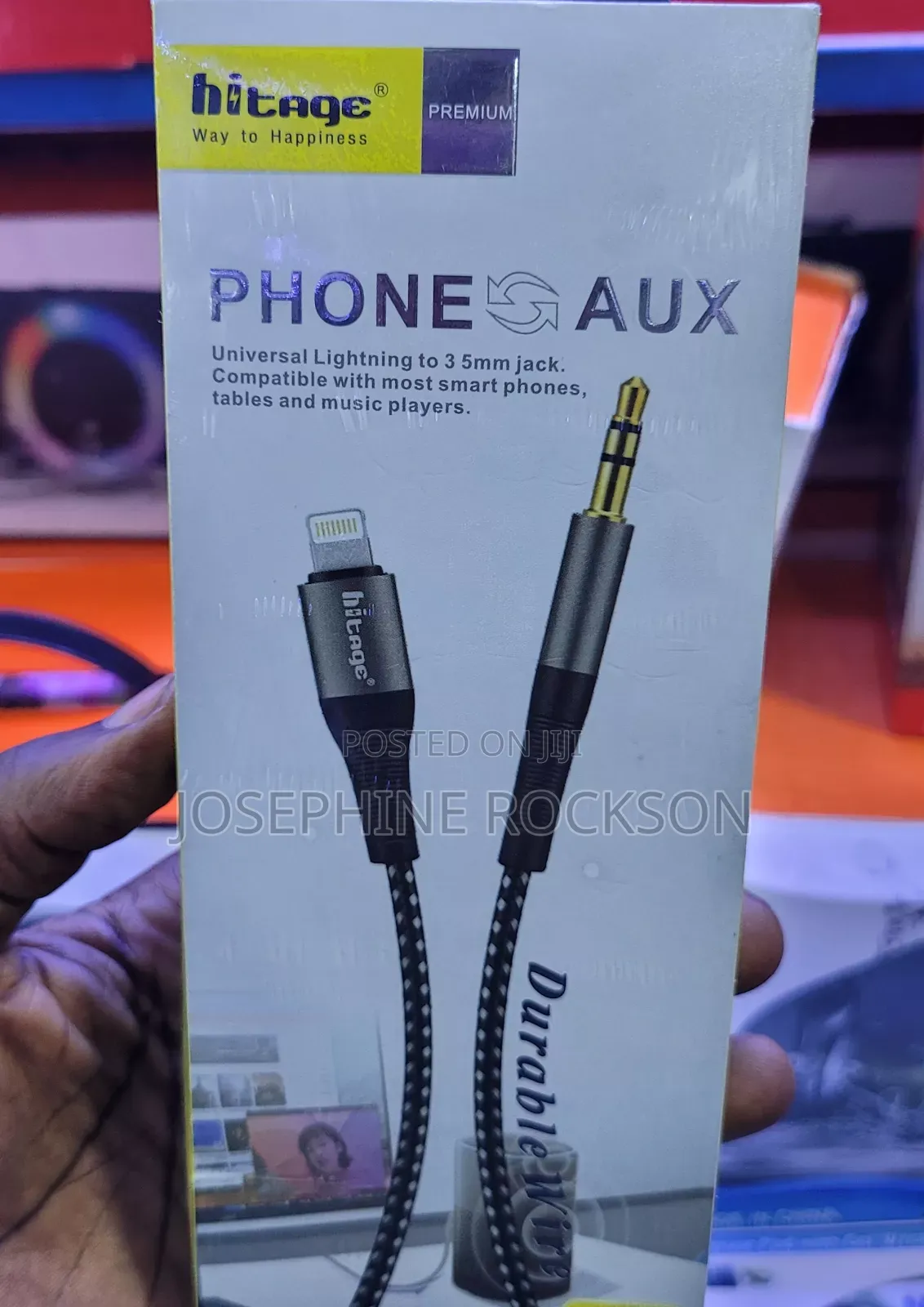 iPhone to Aux Audio Cable/ Lightning to Aux