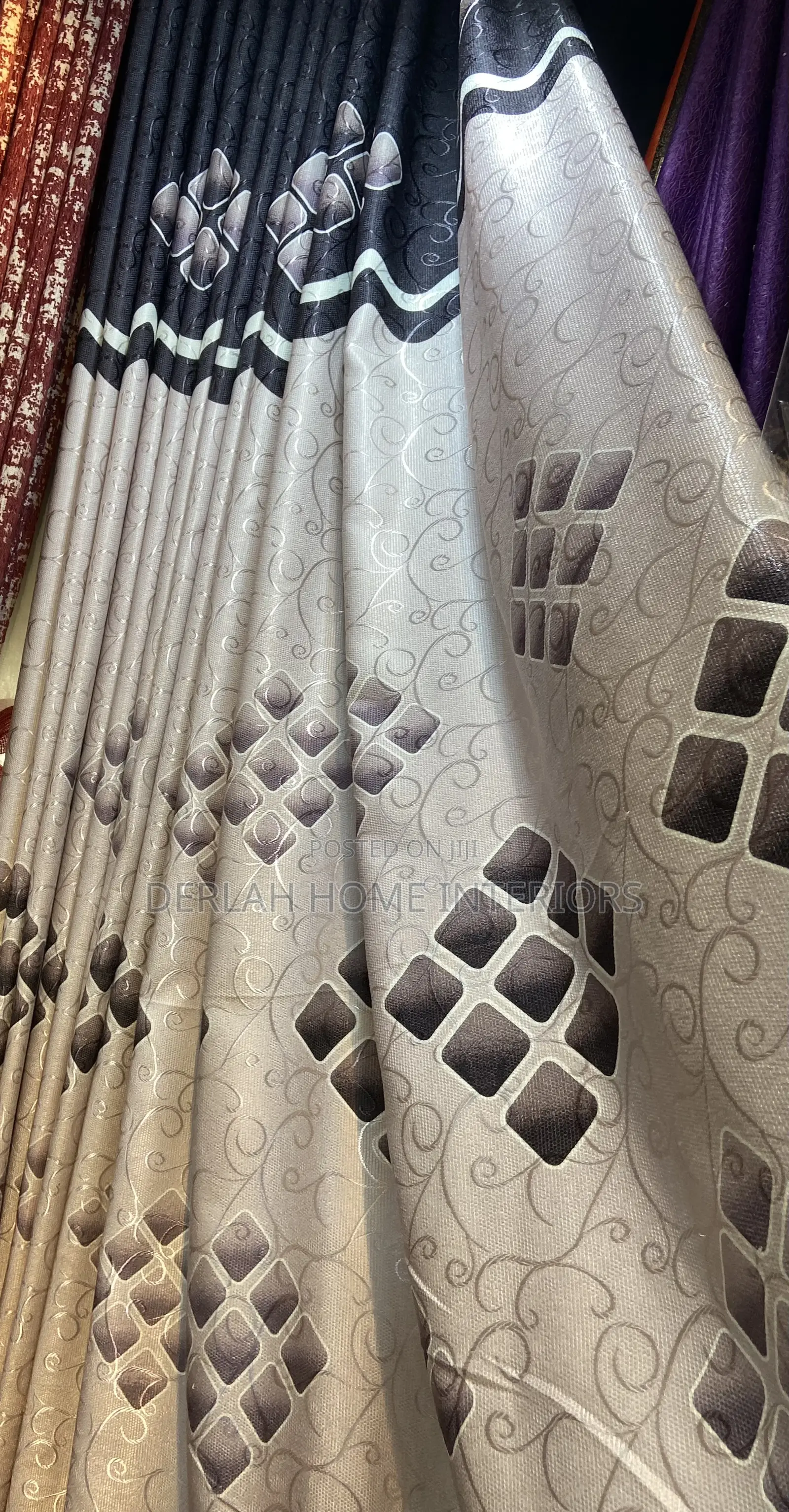 Ready Made Curtain (Pair)