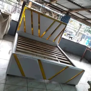 Unique Gold Strips 5x6/Leather Quality Bed
