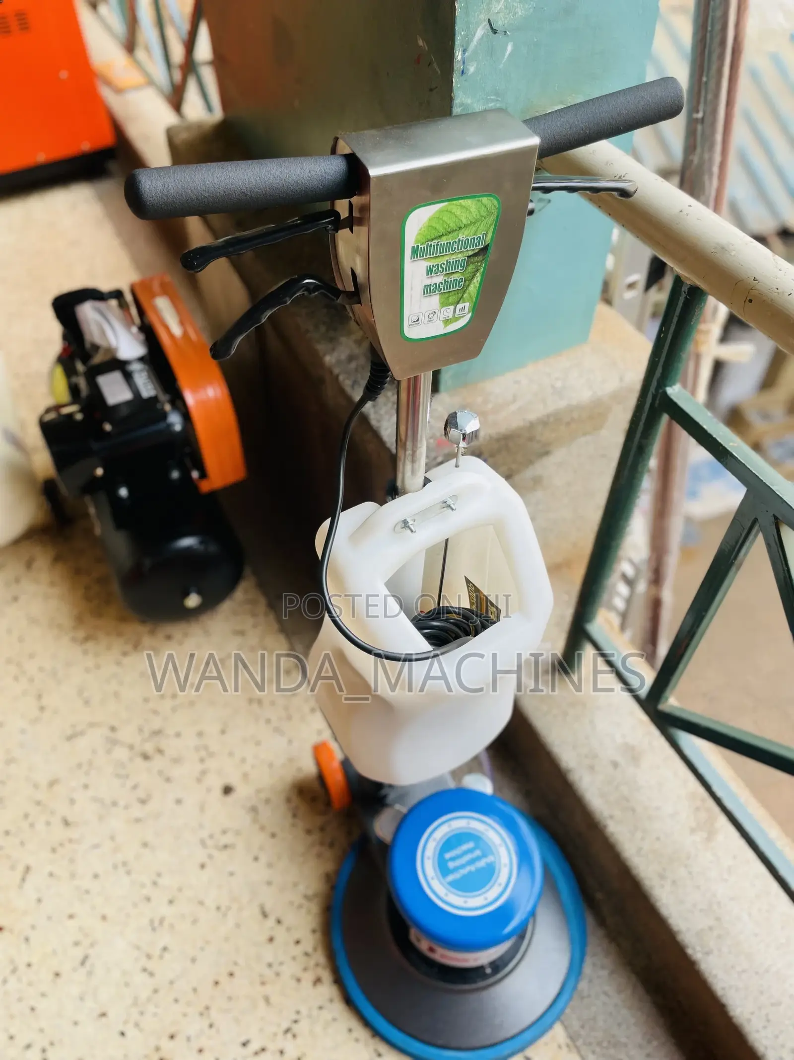 Floor Scrubbing Machine Multifunctional Working Machine