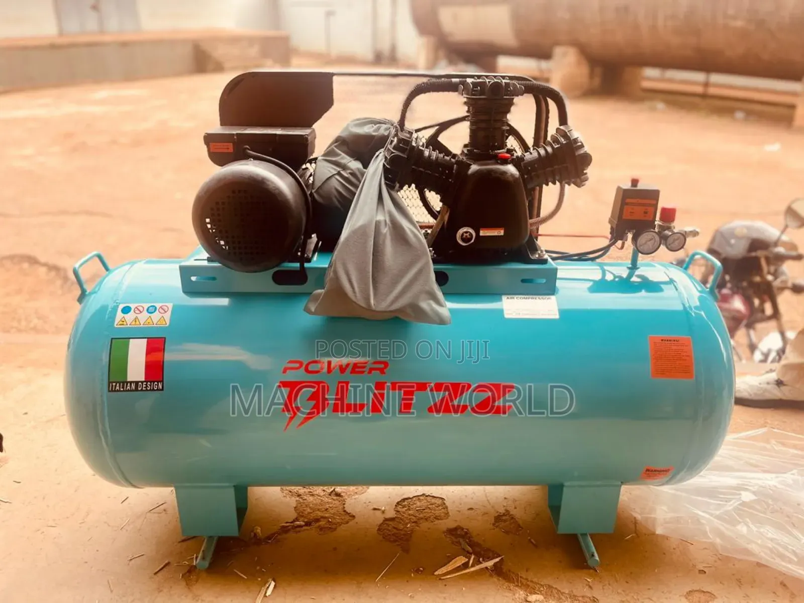 300ltrs Paint Spraying Machine/Power Blitzz