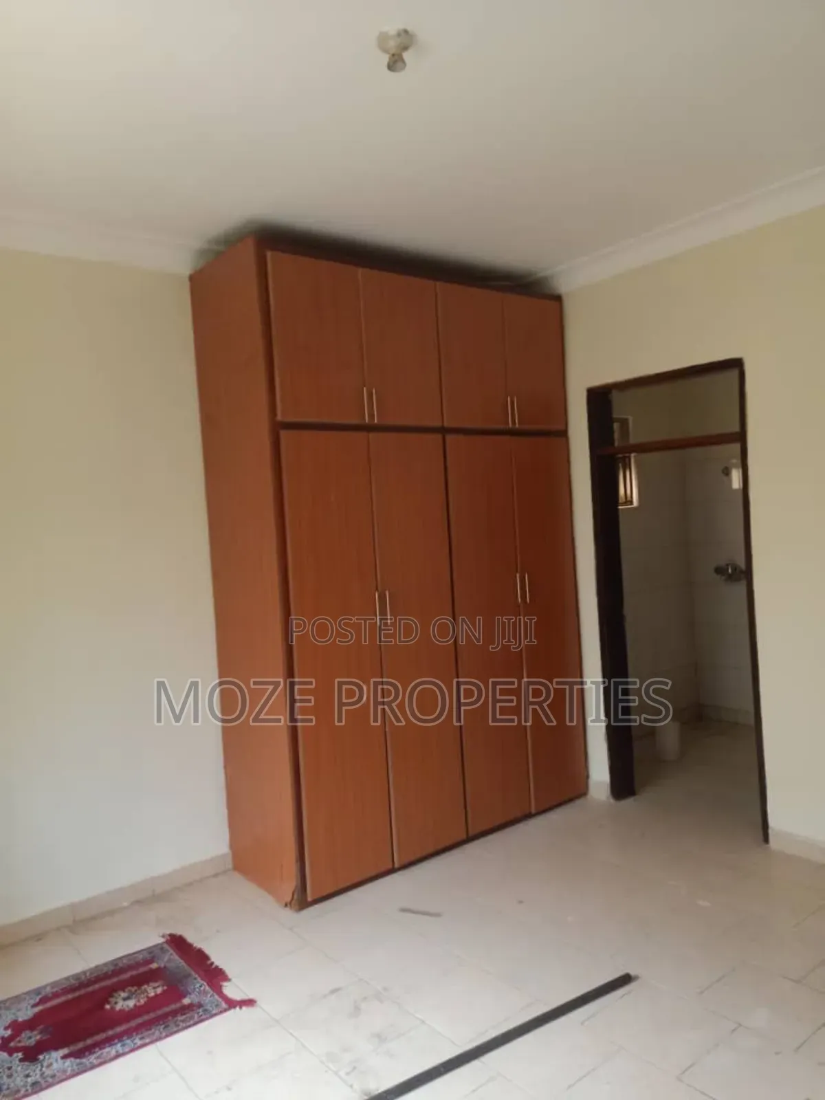 2bdrm Bungalow in Mutungo Biina, Central Division for rent