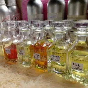 Whole Sale and Retail Oil Perfume