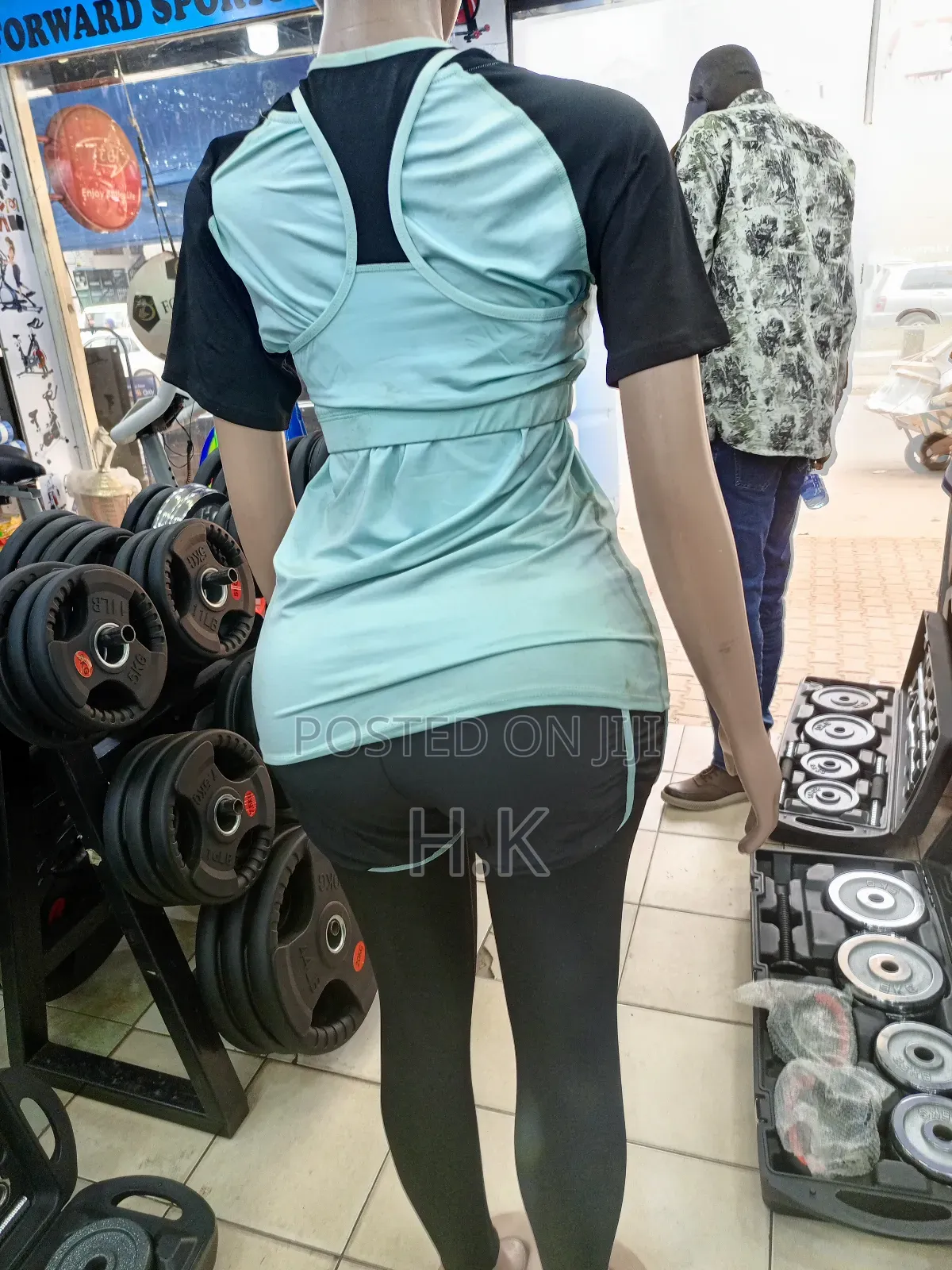 Women's 3-Piece Athletic Outfit