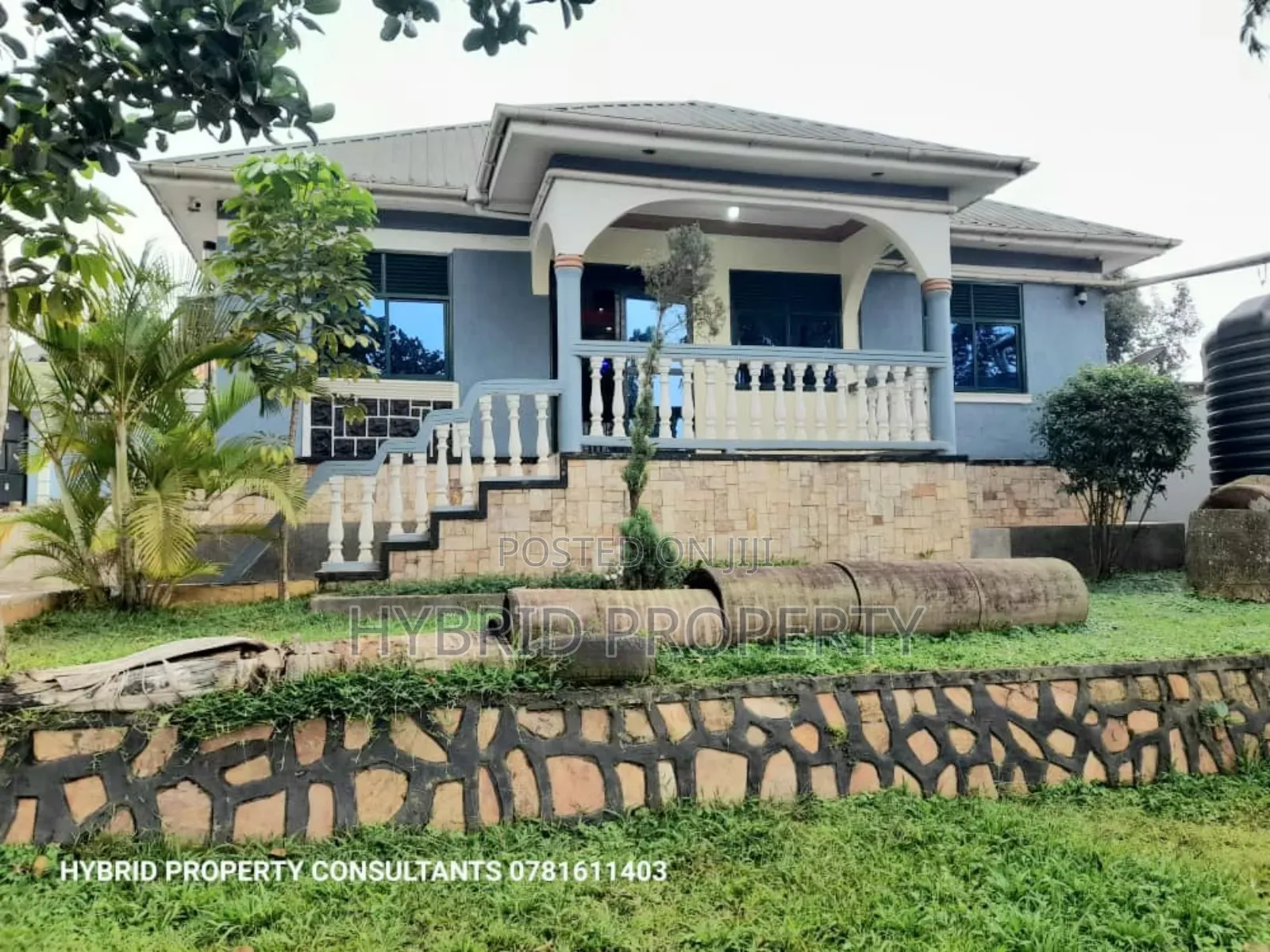 4bdrm House in Nansana Along Hoima for sale