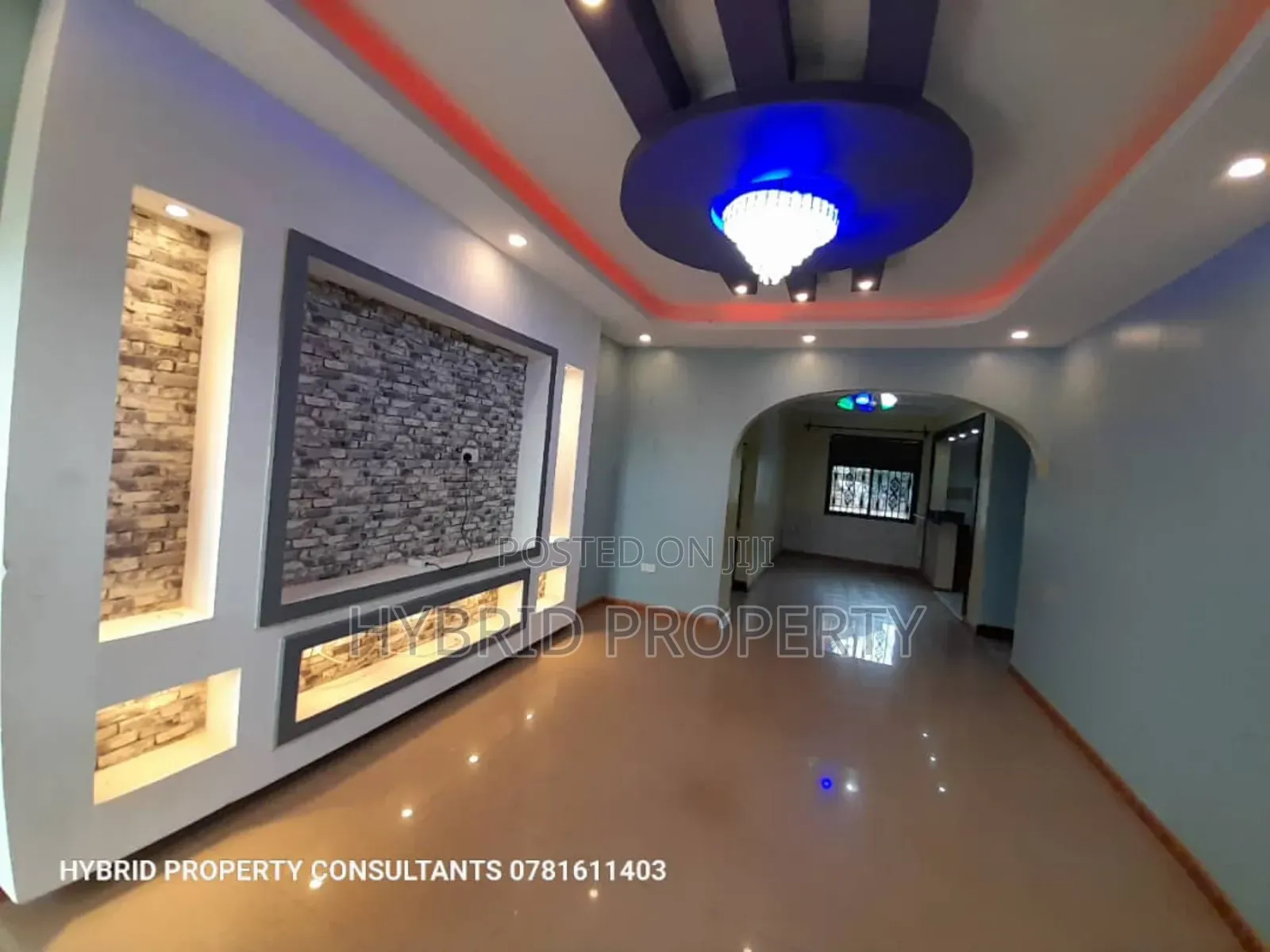 4bdrm House in Nansana Along Hoima for sale