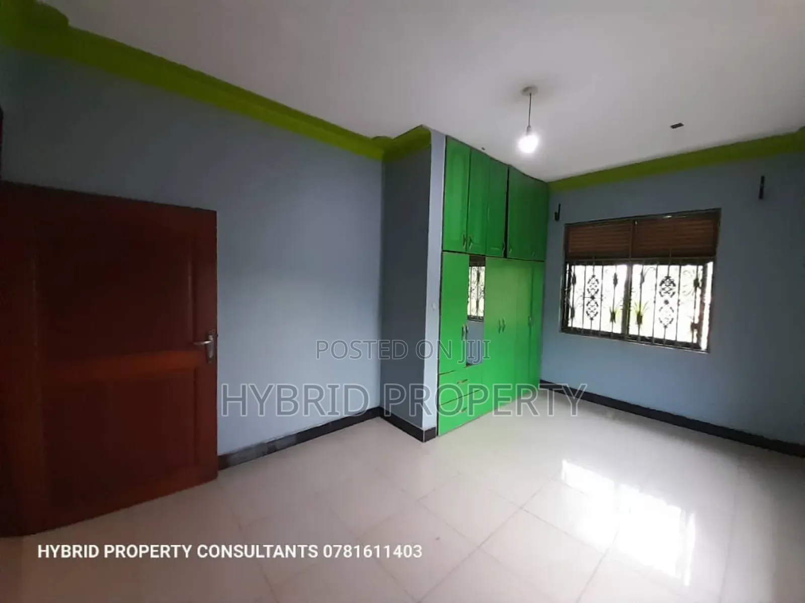 4bdrm House in Nansana Along Hoima for sale