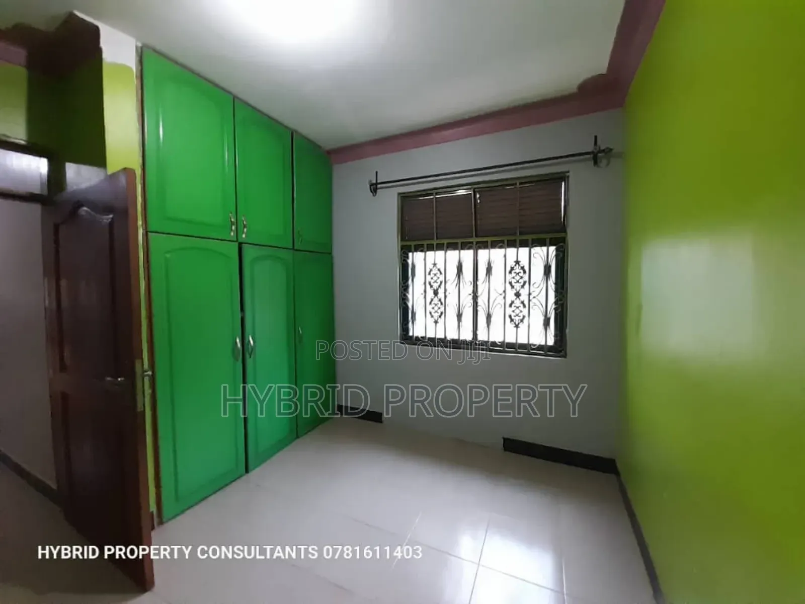 4bdrm House in Nansana Along Hoima for sale