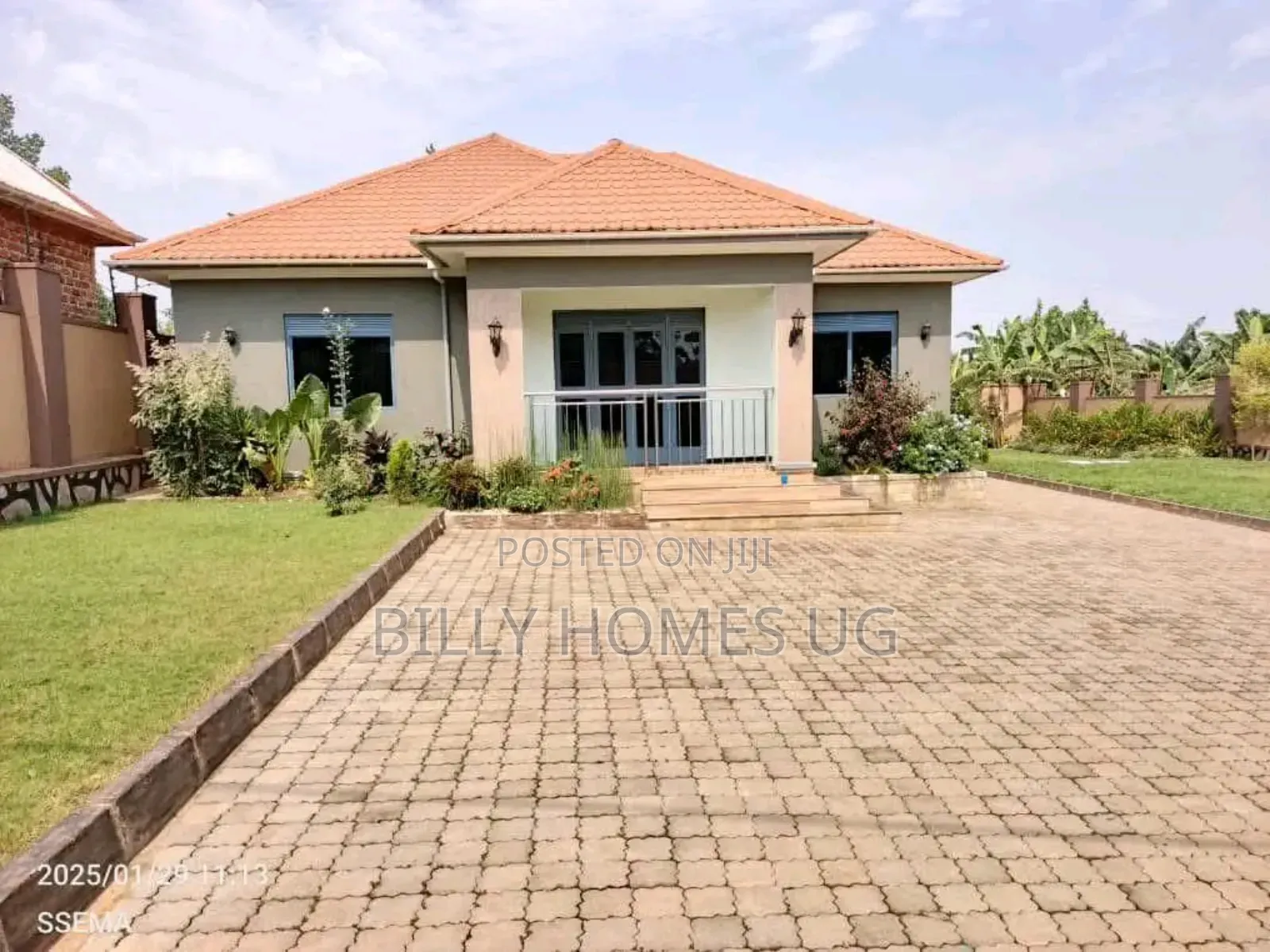 Furnished 3bdrm Bungalow in Rubaga for sale