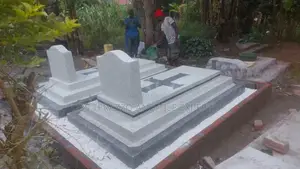 Terrazo Engraving Specialist