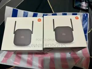 Photo - Xiaomi Wifi Extender PRO