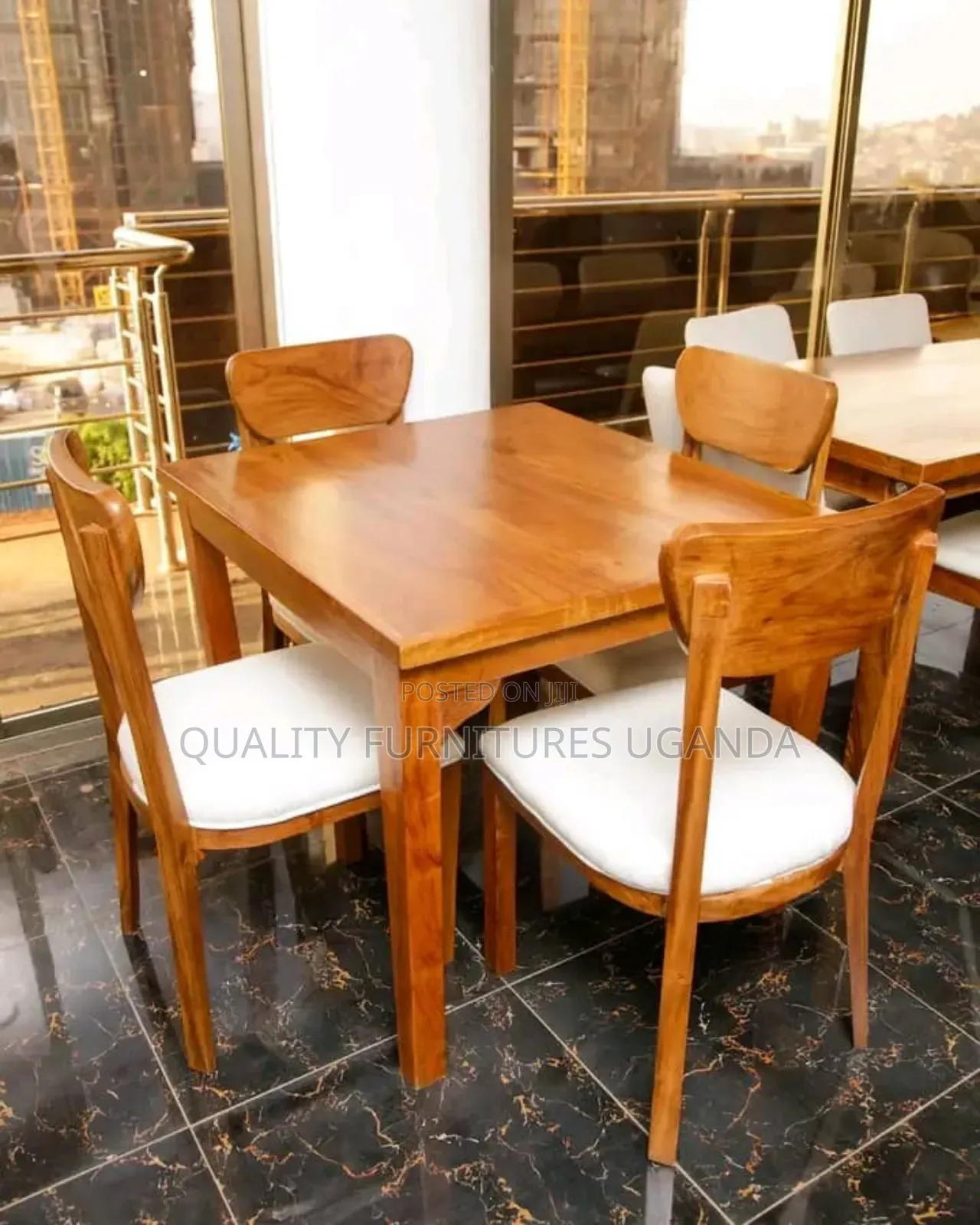 White Seats Dinning Table/Mugavu Family Table